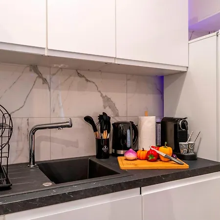 Splendide, Refait A Neuf, Climatise, A 1mn- 