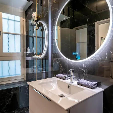 Splendide, Refait A Neuf, Climatise, A 1mn- 