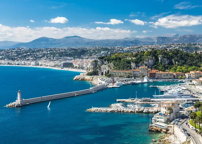 Splendide, Refait A Neuf, Climatise, A 1mn- 