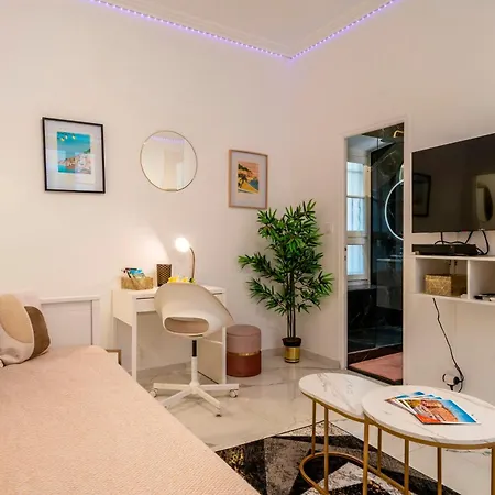 Splendide, Refait A Neuf, Climatise, A 1mn- 