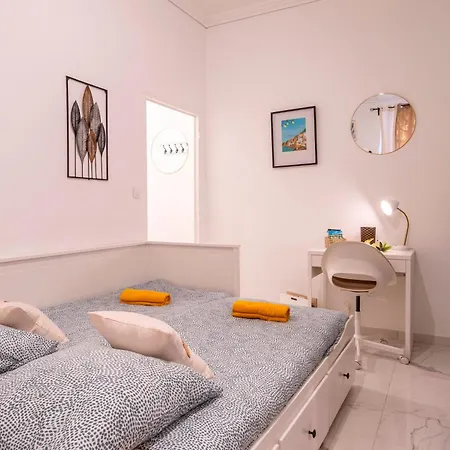 Splendide, Refait A Neuf, Climatise, A 1mn- 